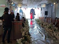 -一家人(南京路店)