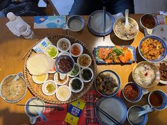 -包整·丝娃娃(一览甲秀楼风景店)