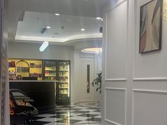 -鑫意棋牌会所(长寿路智慧广场店)