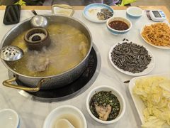 -朴小妹人参鸡汤火锅(长白山万达店)