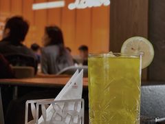 梦巴黎哈密瓜茶-洛缦音乐餐厅(工业展览馆万象城店)