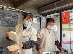 -沪西老弄堂面馆(定西路店)