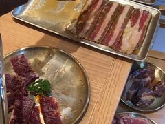 -闻老头·菊花炭烤肉(D11店)