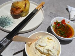 -雍容荟帝王蟹活龙虾展台自助(IFS黑金店)