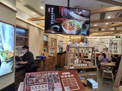 -煲仔皇腊味煲仔饭(经四万达店)