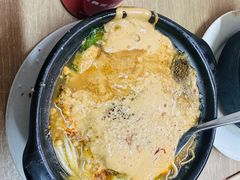 -小街曹师傅砂锅麻辣烫(亚泰大街店)