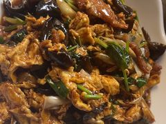 -东口码头·烧鸽子·鱼头泡饼·地方菜(金鹰悦城店)