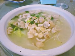 -茅屋大酒店