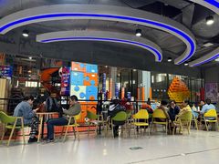 -嗨翻Hi-Fun竞技主题乐园·蹦床亲子生日轰趴(国光1937店)