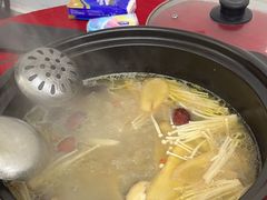 -花苑美食横琴生蚝火锅(拱北粤华路店)