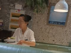 -圣罗巴甄选自助(麦凯乐店)