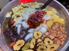 -八一路好吃街(雨田商务大厦店)