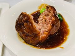 红烧狮子头-乾隆美食·本帮菜(黄河路店)