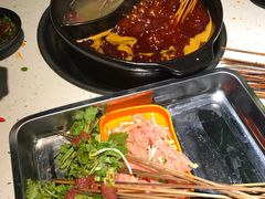 -钢管厂五区小郡肝串串香(奥克斯广场锦城万达店)