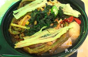 Spicy Snail and Duck Feet Stew