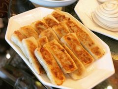 鲅鱼锅贴-皇朝海鲜酒店