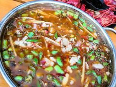 -二钳洞庭虾蟹·江湖菜(成都鹭岛店)