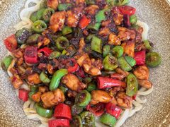 麻辣鸡丁拌面-醉牛腩·面小馆