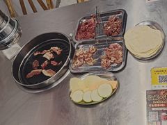 -大叔烤肉(华英路店)