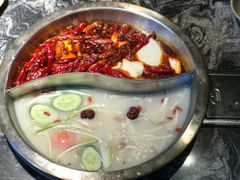 骨汤鸳鸯锅-渝味晓宇火锅(合川路店)