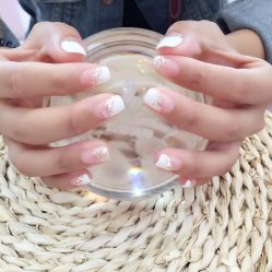 -安娜美甲美睫沙龙