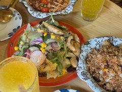 -Rabbit Cafe私房西餐甜点咖啡(栖霞路店)