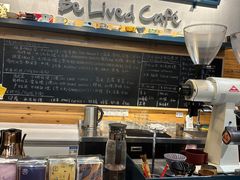 -Be Lived Cafe比例咖啡(摩天轮店)
