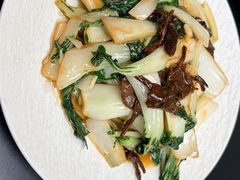 -红东阁东北菜烤肉酒馆(CROSS万象汇店)