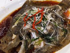 -泓历皇朝酒店(东亭店)
