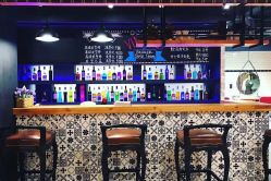 -QZHAIR SALON