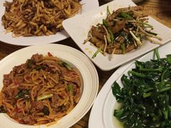 -缘生态云南菜·野生菌庭院餐厅(华侨城店)