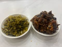 -全家福米线