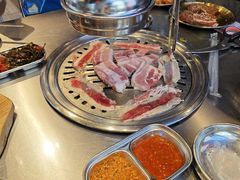 -哈哈碳都·牛肋条无限自助烤肉(台江万达店)
