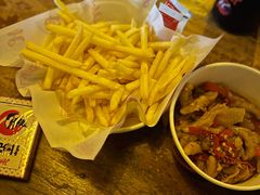 -Helens海伦司小酒馆(成都339店)