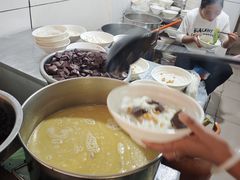 -文山荷鲜居(翠湖店)