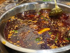 -肖肖酸萝卜鱼火锅(总店)