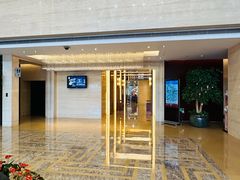 -杭州海外海皇冠大酒店