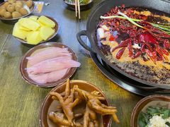 -黄潇洒老火锅(九眼桥宏济巷店)
