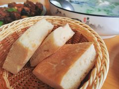 -美顺香食府鱼头老店(雪野湖店)