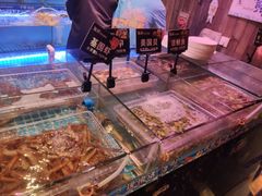 -领鲜活海鲜榴莲自助火锅(东门店)