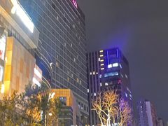 -飨食汇全日制餐厅·昆山皇冠假日酒店(九方店)