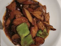 -关东小磨东北菜(漕河泾印象城店)