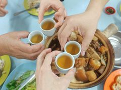 -直落玻璃（瓦煲）肉骨茶