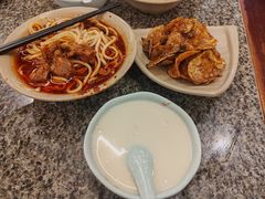 民国美龄粥-小街天府