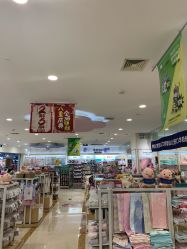 -爱婴室(绍兴柯桥万达华润万家店)