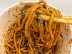 精致热干面-三镇民生甜食馆(胜利街总店)