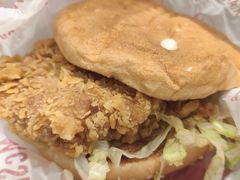 -麦当劳(展览路店)