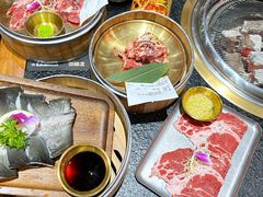 -何发发和牛烧肉·鳗鱼榴莲放题自助(乐峰广场店)