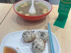 -小杨生煎(浦江欢乐颂店)