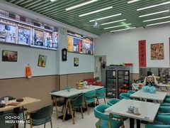 -汤小云火锅米线(钻汇广场店)